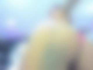 Live cam show with Rave-connor - Cowgirl on CSO-WL