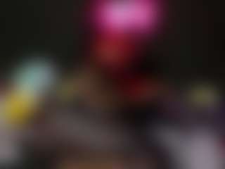 SplashGoddess MILF webcam performer live streaming