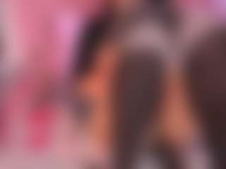Live cam show with Eily-wish - Fingers on Camsoda