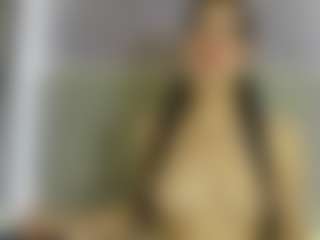 ElaSalvatore's Live Sex Cam Show