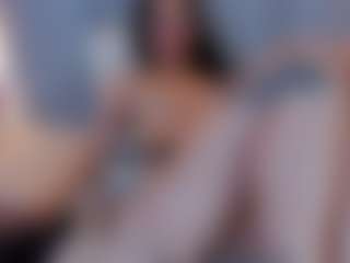 Live cam show with ElaSalvatore - Anal on hrnylive.com