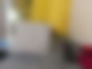 Live cam show with ElaSalvatore - Dirty Talk on Camsoda