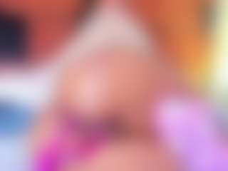 Live cam show with Gaby manson - Average on crypto-cams