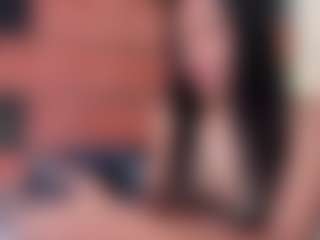 Live cam show with Gaby manson - Granny on CamSodaAdn