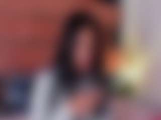 Live cam show with Gaby manson - Average on CamClone