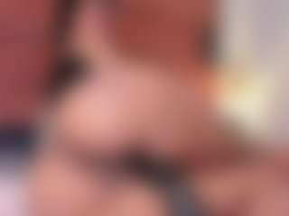 Live cam show with Gaby manson - Facial Piercings on Camsoda