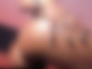Live cam show with Gaby manson - Blonde Hair on Camsoda