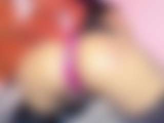 Live cam show with Gaby manson - Granny Blonde Hair on Strip Flash - Live Sex Shows