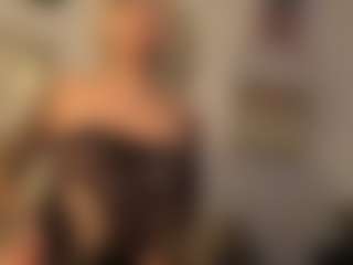 lunadreams222's Live Sex Cam Show