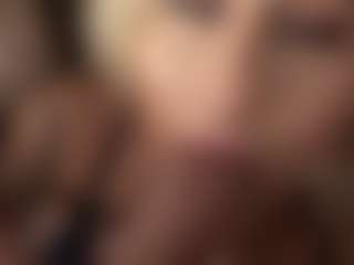 lunadreams222's Live Sex Cam Show