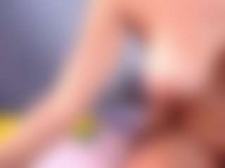 celeste-moonxx's Live Sex Cam Show
