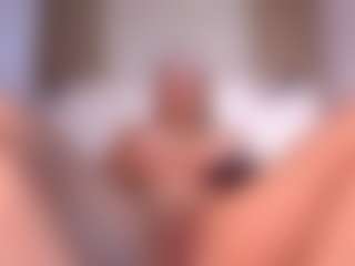 celeste-moonxx's Live Sex Cam Show