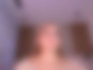 Live cam show with celeste-moonxx - Double Penetration on StripNow