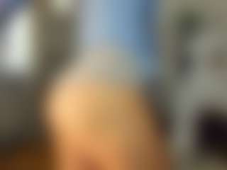GlynisFukushima's Live Sex Cam Show