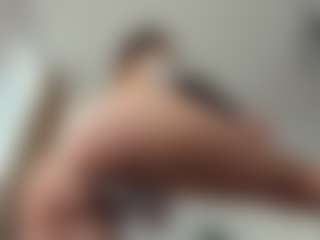 Live cam show with GlynisFukushima - Foot Fetish Blonde Hair on Camsoda