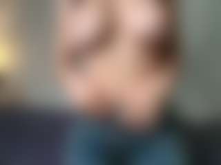OnlyKira's Live Sex Cam Show
