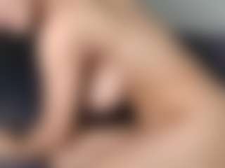 OnlyKira's Live Sex Cam Show