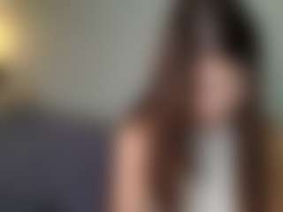 OnlyKira's Live Sex Cam Show