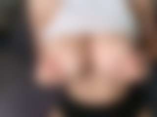 OnlyKira's Live Sex Cam Show