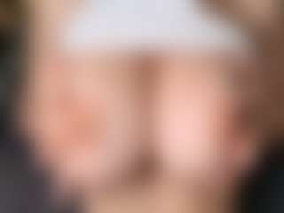 OnlyKira's Live Sex Cam Show