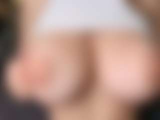 OnlyKira's Live Sex Cam Show