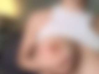 OnlyKira's Live Sex Cam Show