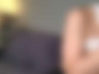 OnlyKira's Live Sex Cam Show