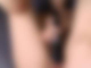 OnlyKira's Live Sex Cam Show
