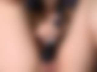 OnlyKira's Live Sex Cam Show