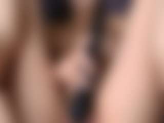 OnlyKira's Live Sex Cam Show