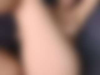 OnlyKira's Live Sex Cam Show
