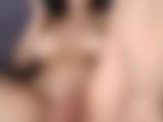 OnlyKira's Live Sex Cam Show