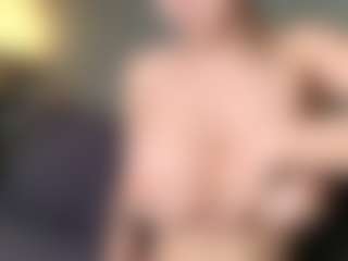 OnlyKira's Live Sex Cam Show