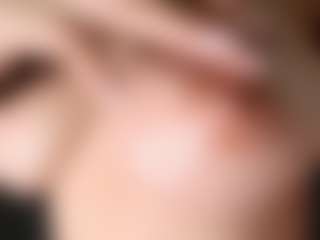 OnlyKira's Live Sex Cam Show