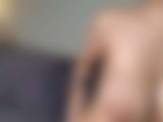 OnlyKira's Live Sex Cam Show