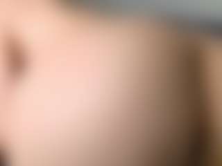 OnlyKira's Live Sex Cam Show