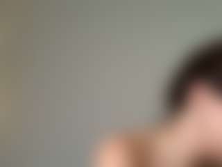 OnlyKira's Live Sex Cam Show