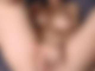 OnlyKira's Live Sex Cam Show