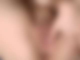 OnlyKira's Live Sex Cam Show