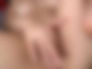 OnlyKira's Live Sex Cam Show