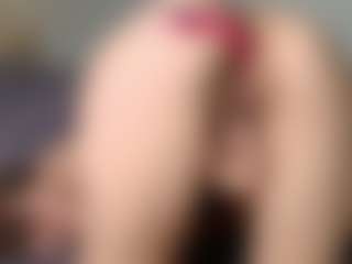 OnlyKira's Live Sex Cam Show