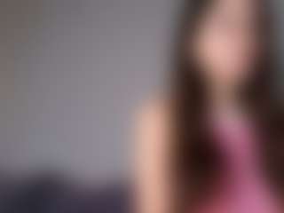 OnlyKira's Live Sex Cam Show