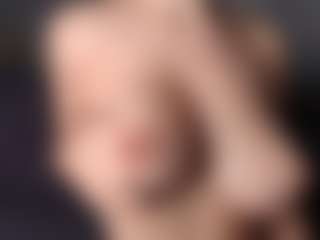 OnlyKira's Live Sex Cam Show