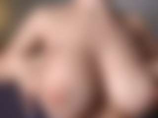 OnlyKira's Live Sex Cam Show