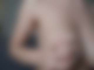 Live cam show with OnlyKira - Big Ass on Strip Flash - Live Sex Shows