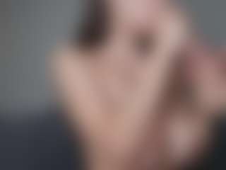 OnlyKira's Live Sex Cam Show