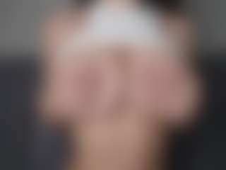 OnlyKira's Live Sex Cam Show