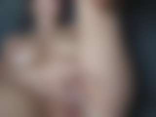 OnlyKira's Live Sex Cam Show