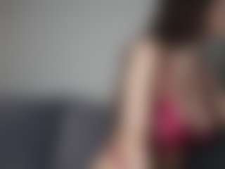 OnlyKira's Live Sex Cam Show