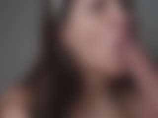 OnlyKira's Live Sex Cam Show